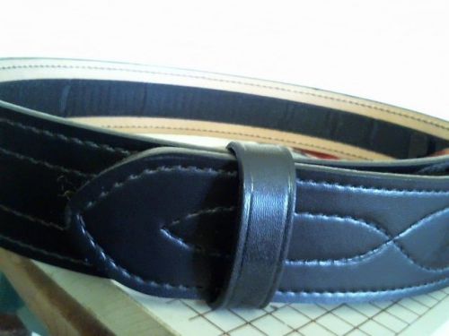Safariland 94-38-2 black plain 2 1/4 &#034; buckleless police duty belt hook &amp; loop 38w for sale