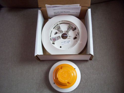 Photoelectric Smoke Detector - Notifier - NP 100 -  8062 -  Addressable