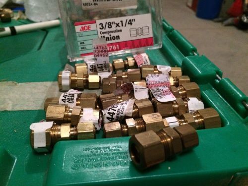 LOT OF 6 - 3/8&#034; X 1/4&#034; COMPRESSION UNIONS - BRASS FITTINGS