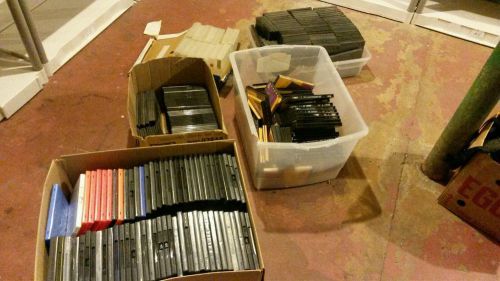 huge wholesale empty dvd video game case lot. 350 to 400 units movie cases slim