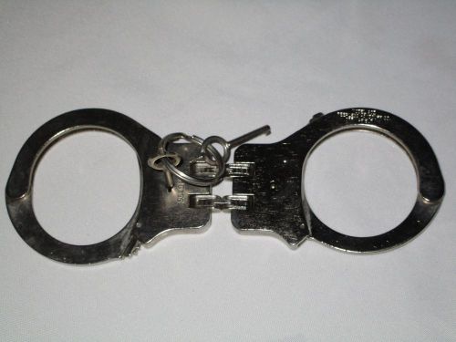 Vintage Peerless model 301 Handcuffs