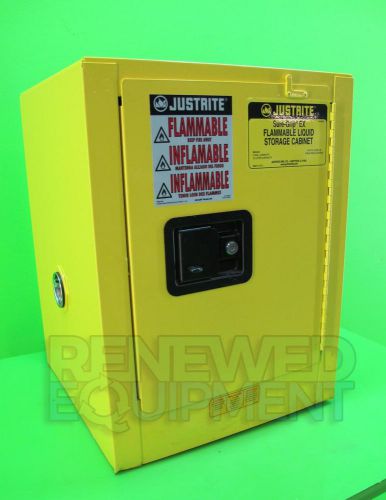 JustRite 890420 SureGrip EX 4-Gallon Flammable Liquid Storage Cabinet #3