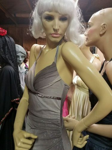 Female beautiful decter mannequin full body sexy