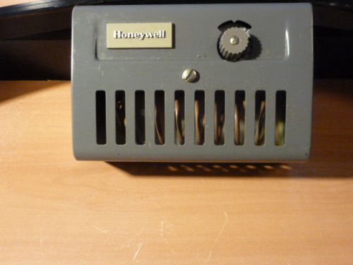 HONEYWELL T631C 1103 COMMERCIAL T STAT -30/100 F///  FREE SHIPPING