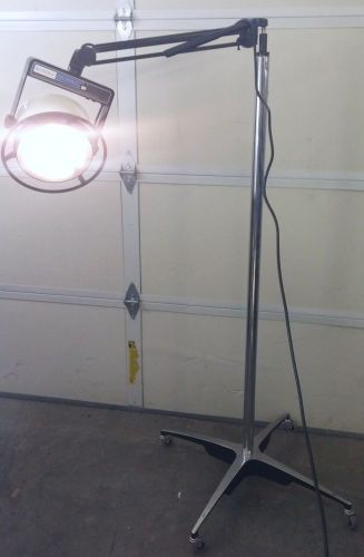 Steris amsco examiner 10 light with stand for sale