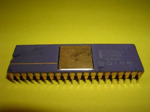 Intel C8085AH (C8085, C8085A) - Purple Ceramic - Very Rare - Type 1
