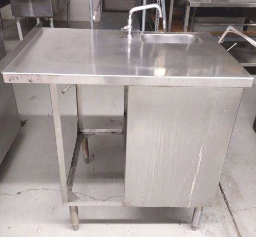 Commercial Stainless Steel Sink With Faucet &amp; Work Area
