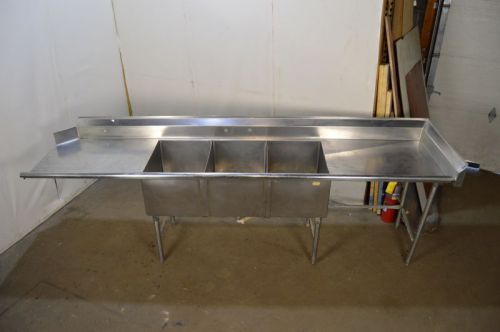Stainless Steel 3 Compartment Sink with Drainboard - 124&#034;W x 31&#034;D x 42&#034;H