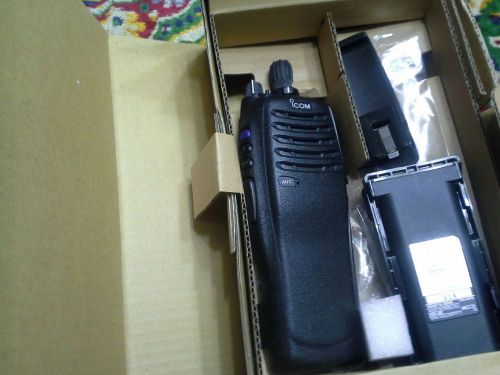 IC-F9011B P25 VHF Portable Transceiver