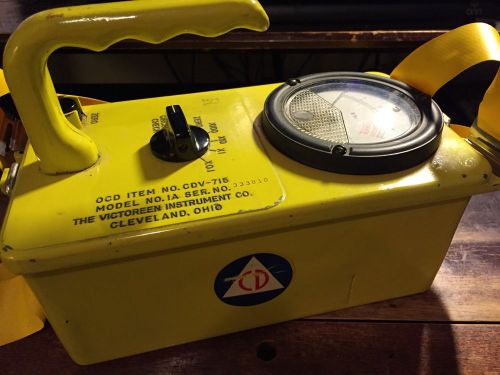 Victoreen CDV-715 Geiger Counter Radiological Survey Meter With Test Source #1a