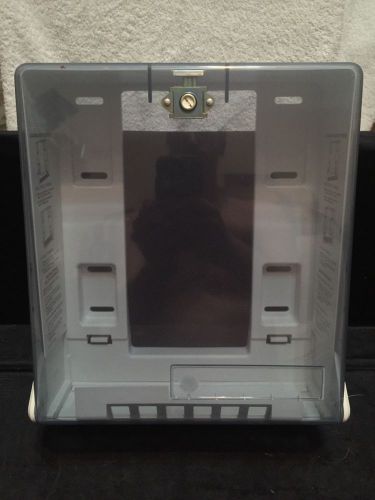 Wall mounted paper towel dispenser with key - white - brand new in box- see pics for sale