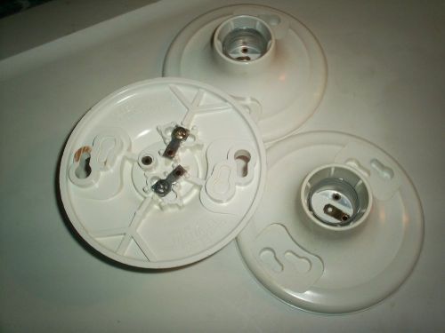 3 Leviton Lamp Socket Bases CU-Clad Wire Only 660W-600V made in the U.S.A