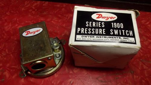 DWYER PRESSURE SWITCH MODEL 1910 NEW IN BOX with OWNERS MANUAL