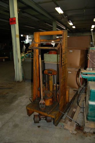 Lyon die cart, 2,000 lb. capacity for sale