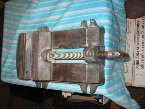 milling Vise with 6&#034; jaws