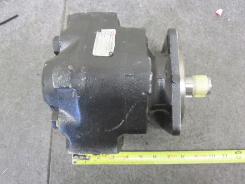 NEW DAVID BROWN HYDRAULIC PUMP # M3CC2213G5B25D # 114716