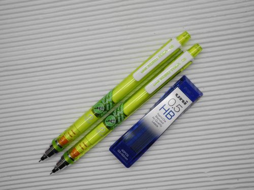 Uni-Ball UNI KURU TOGA M5-450T 0.5mm mechanical pencil free leads (GREEN)