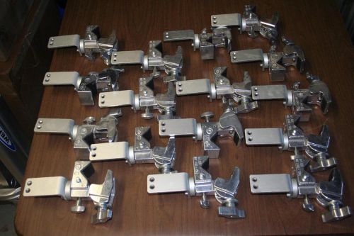 Lot Of 16 MANFROTTO 035 Clamps With Brackets