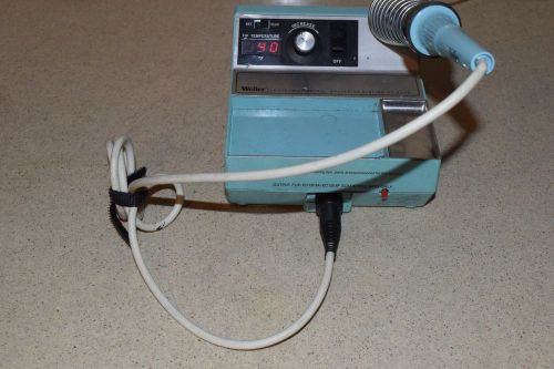 WELLER ELECTRONIC CONTROL SOLDERING STATION EC 2000 W/ IRON (M17)