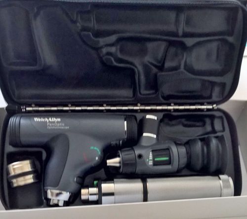 Welch Allyn - PanOptic Ophthalmoscope/Otoscope Diagnostic Set - Mint Condition