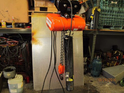 CM LODESTAR MODEL R CHAIN HOIST 2 TON 20&#039; LIFT 8 FPM 14ft pendnat