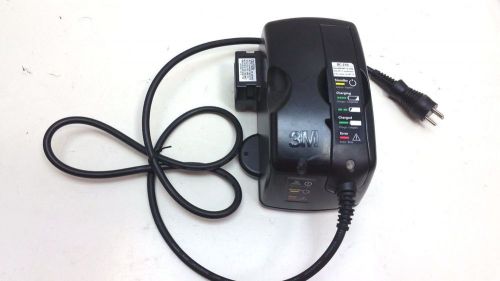 3M Smart Battery Charger BC-100 With BC-210 Adapter