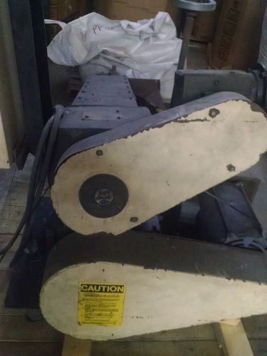 Auger Granulator Ball &amp; Jewel injection molding