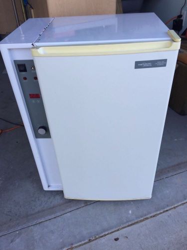Sheldon vwr low temperature refrigerated bod laboratory incubator model 2005 for sale