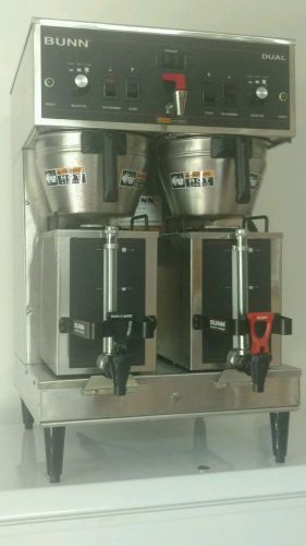 Bunn Dual Automatic Coffee Brewer Maker Machine w/ faucet w/ 3 batch settings