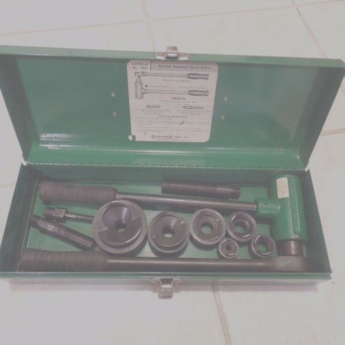 GREENLEE 1804 Ratchet Knockout set,  Very Good Punches, Dies...