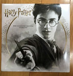 DateWorks Harry Potter 2021 Collector&#039;s Edition Calendar 12.4&#034; x 15&#034; w/2 posters