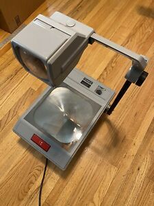 3M Overhead Projector 2130, 2100 AJAT, Works Well