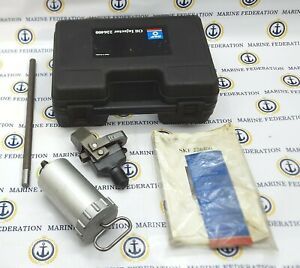 SKF 226400 Oil Injector Kit Hand Operated 300 Mpa Industrial Hydraulic Tool