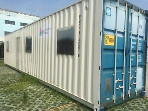 40Ft Ft Fully furnish 2br + 2ba Container Home