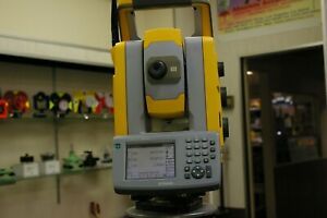 Trimble S5 3&#034; Robot w/ Faceplate and TSC3 Controller w/Access
