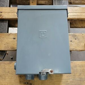 QO 100 Amp 6-Space 12-Circuit Outdoor Main Lug Load Center With Cover W BREAKERS
