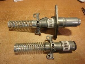 5B- 2 PHILLIPS 15-630 plug 6 pin w/ cable guard