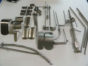 Thompson Surgical Retractor System Set - Loaded