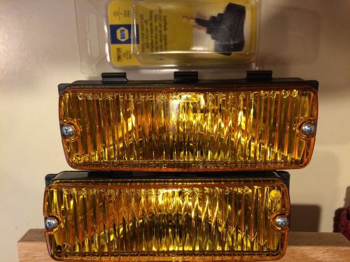 Whelen 500 halo bulb amber lights (set of 2) &amp; napa rocker blue led switch, euc for sale