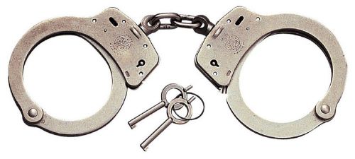 SMITH &amp; WESSON Nickel Tactical Law Enforcement Handcuffs 10088