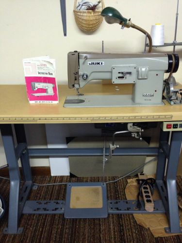 Embroidary Machine with Table Juki Lz-271