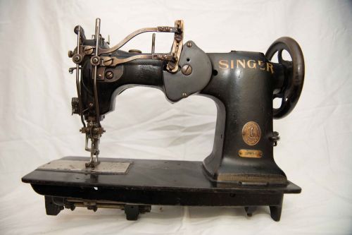 Singer 72W19 Hemstitch Sewing Machine. Run Great