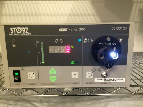 Storz 20133120 scb xenon light source with 300 watt xenon bulb 355 hours for sale