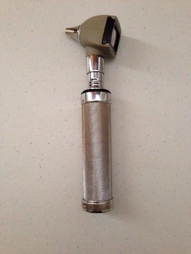 Welch Allyn Otoscope