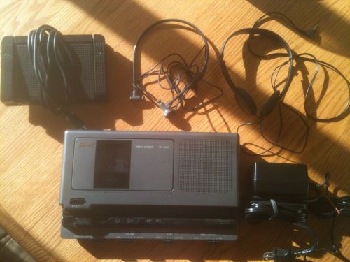 SANYO MEMO-SCRIBER TRC-8030 w/foot pedal, AC adpater and 2 headsets