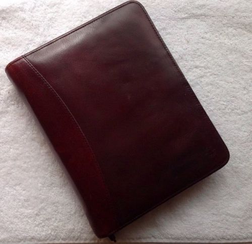Classic Size  Franklin Covey Burgundy Leather Binder Planner Zipper 1.5&#034;