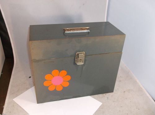 VINTAGE STEELMASTER METAL FILE BOX LOCK INDUSTRIAL Storage chest box mid century