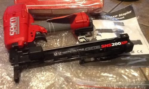 SENCO SNS200XP Constuction Stapler Crown 15WP.2B