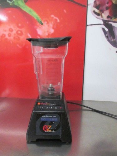 ES-3 Blendtec Blender with 32 oz. Cup  - EZ-ES-3, Black, Smoothie, Bar, Drinks