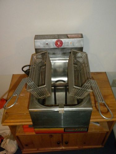 Eagle Group Red Hot Counter Fryer EF10-120